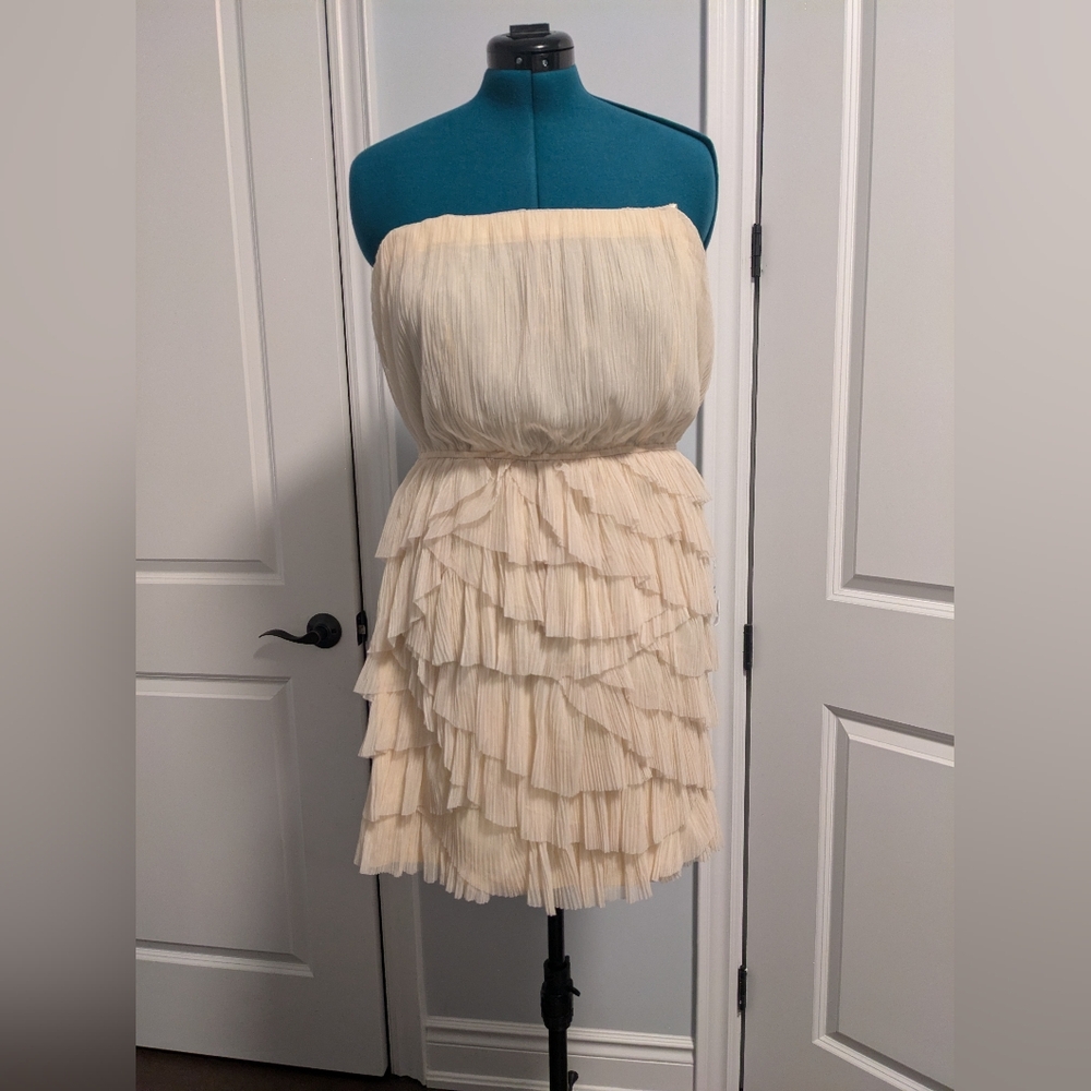 BCBG women's dress, off white, tulle, size Large